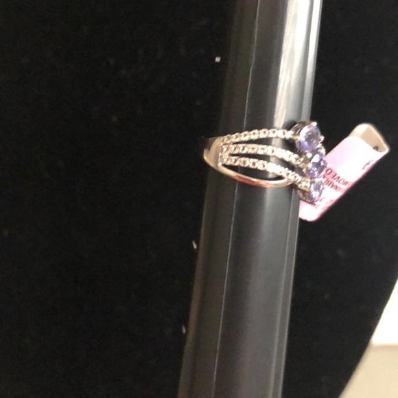 Tanzanite and White Topaz in Sterling Silver Ring - Picture 7 of 9